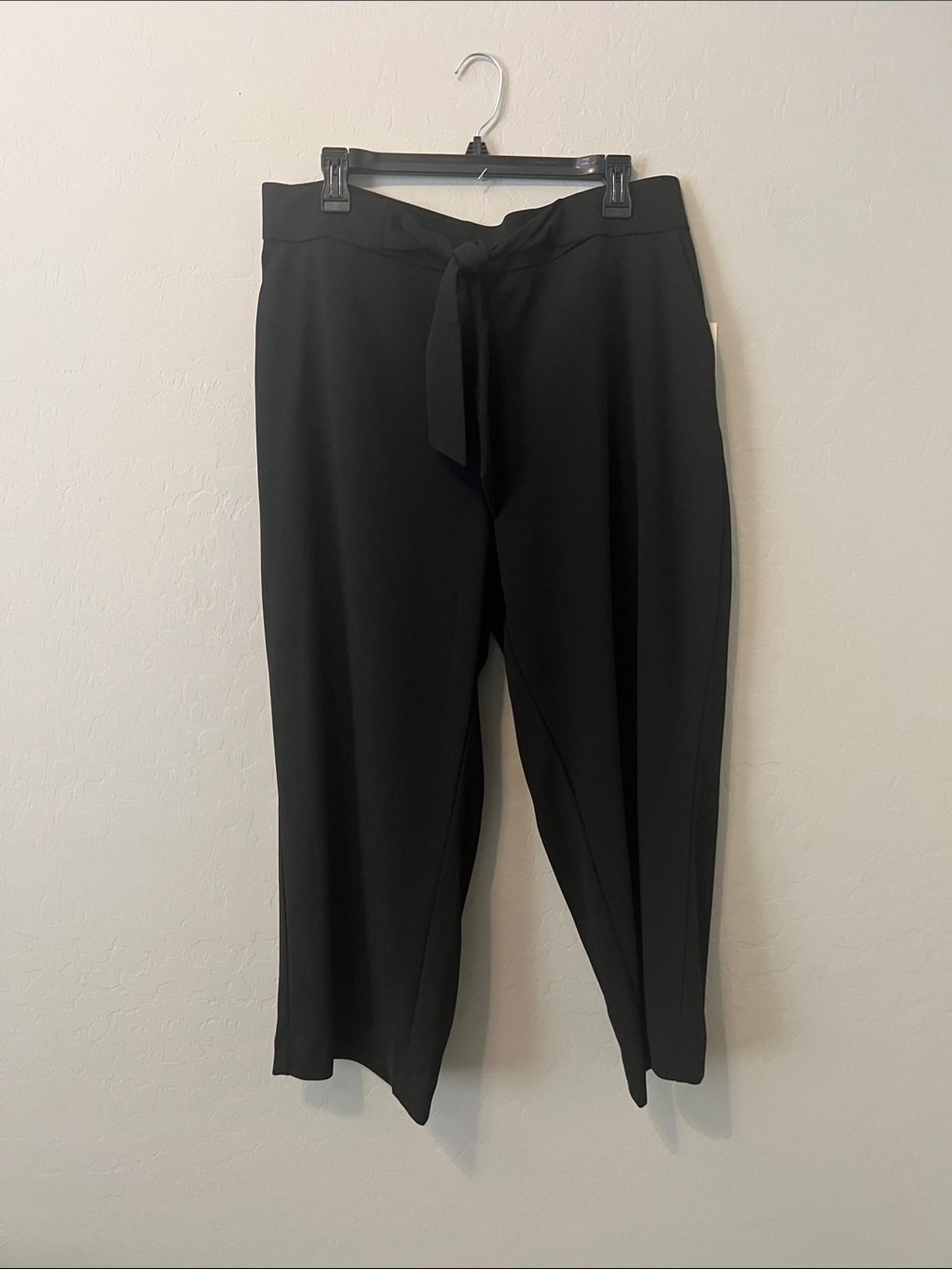 Anne Klein Black Wide-Leg Tie-Front Pants